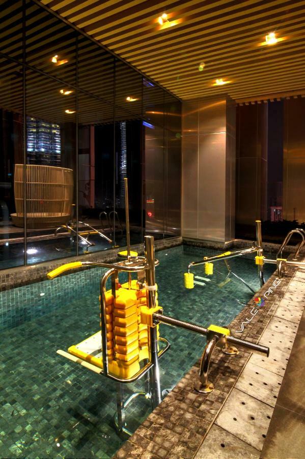 Tropicana The Residences Klcc By Luxury Suites Kuala Lumpur Zewnętrze zdjęcie